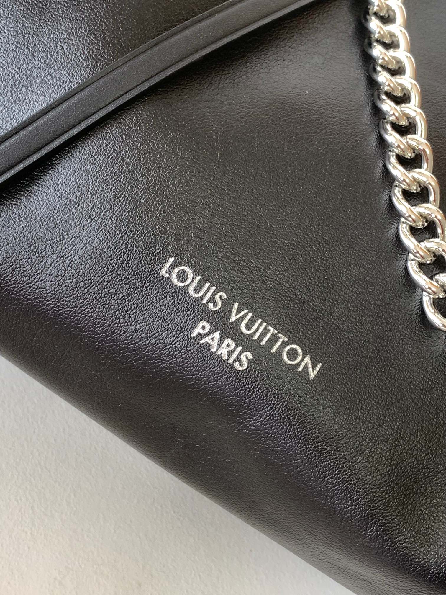 Louis Vuitton Shopping Bags